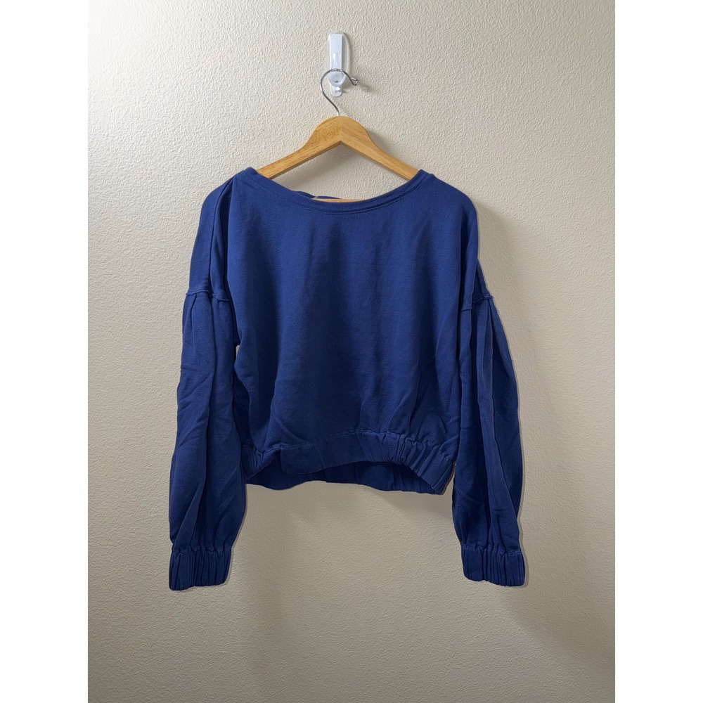Casual Women's Cropped Sweatshirt - Blue
